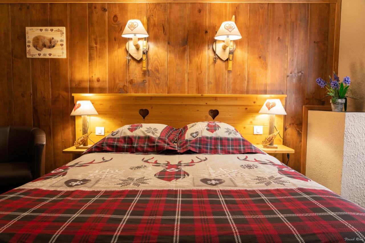 Hotel Quin Te Va โกเตอเรต์ ภายนอก รูปภาพ