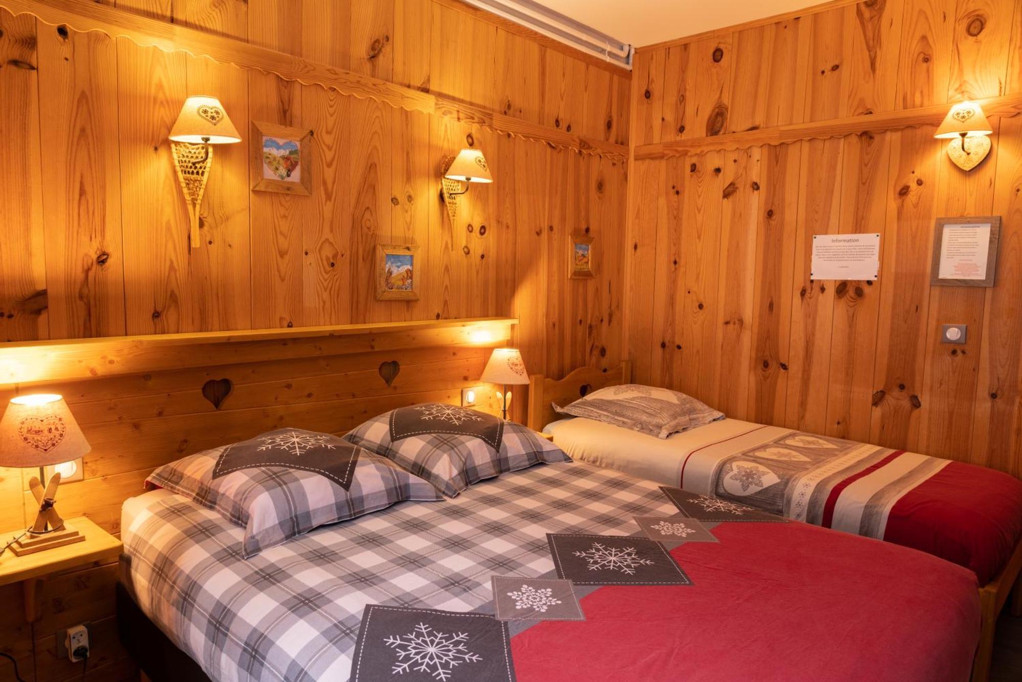 Hotel Quin Te Va โกเตอเรต์ ภายนอก รูปภาพ