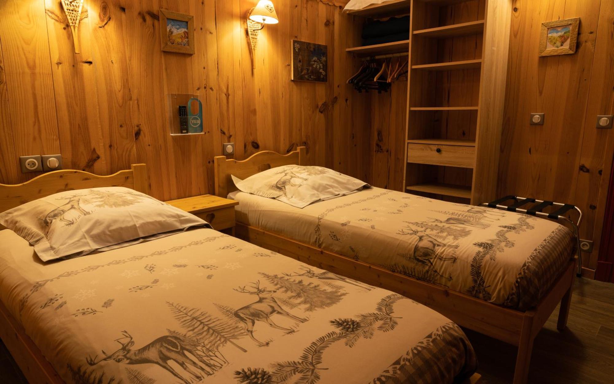 Hotel Quin Te Va โกเตอเรต์ ภายนอก รูปภาพ